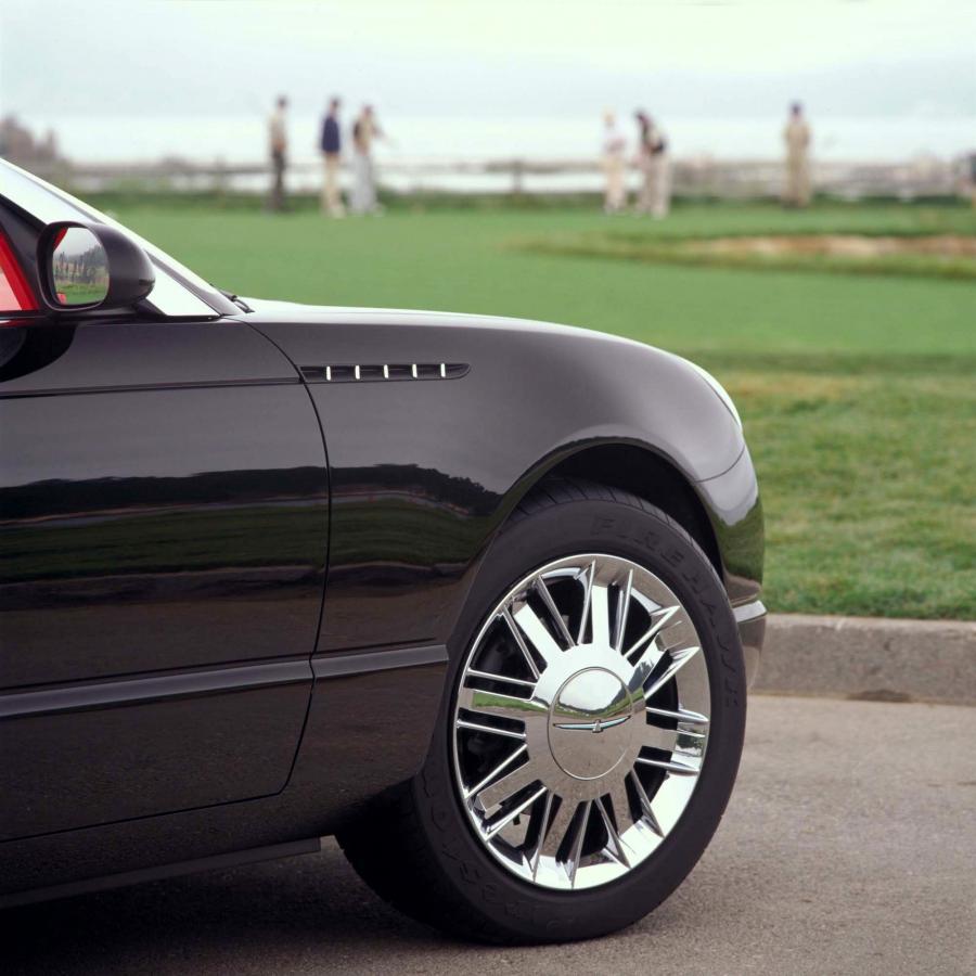  Ford Thunderbird Concept 1998 года  (фото 33 из 44)